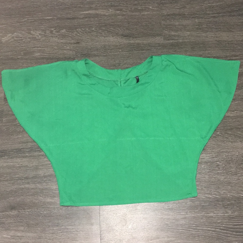 Open back green shirt